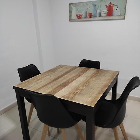Apartamento con balcón cerca del centro Castellón de la Plana Exterior foto