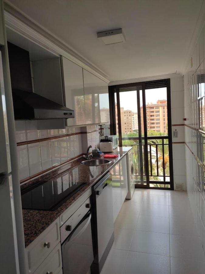 Apartamento con balcón cerca del centro Castellón de la Plana Exterior foto
